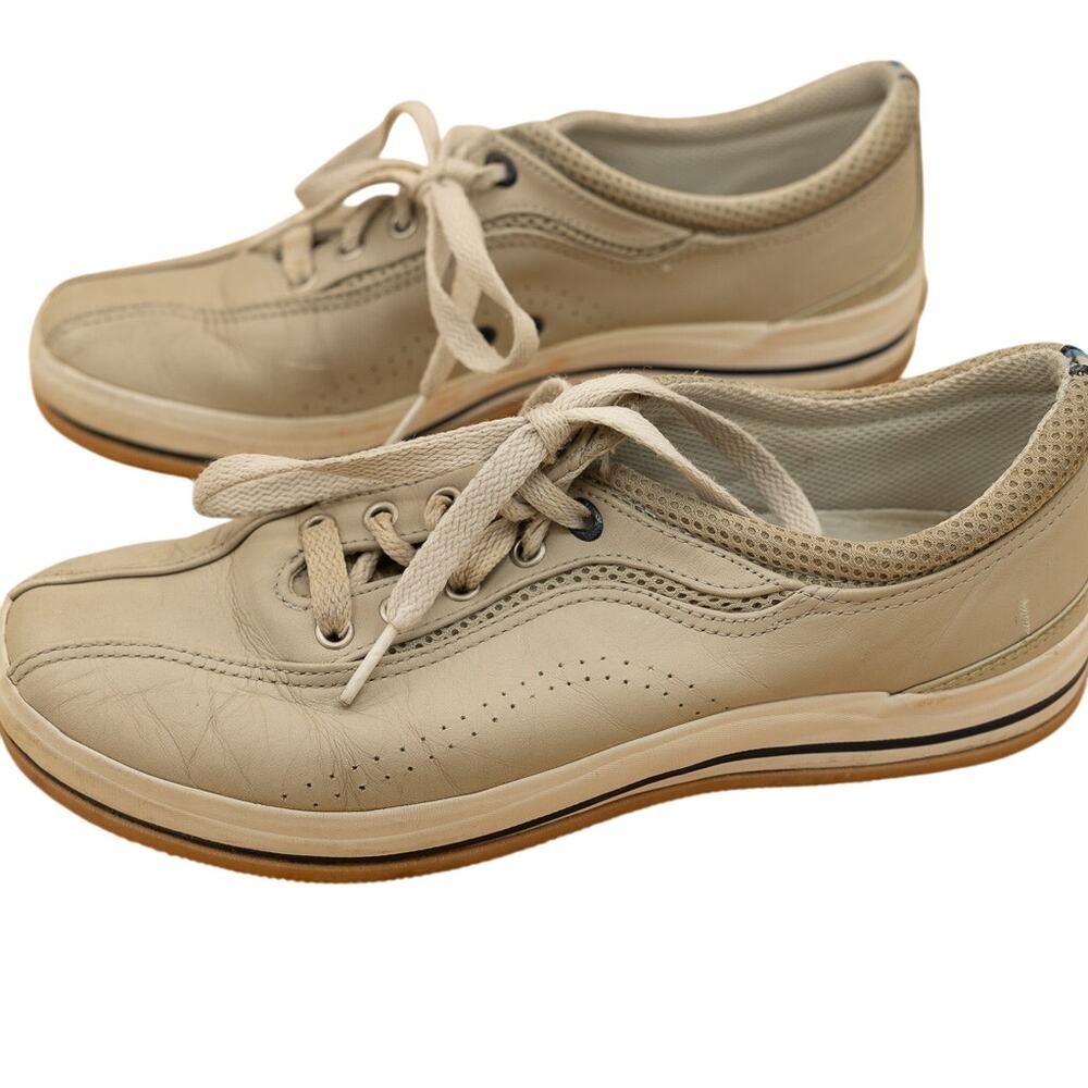 Keds Beige Women Leather Sneaker 9.0 M